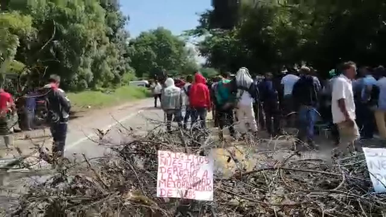 Protesta de campesinos y cafeteros de la Sierra Nevada de Santa Marta por falta de vías de acceso