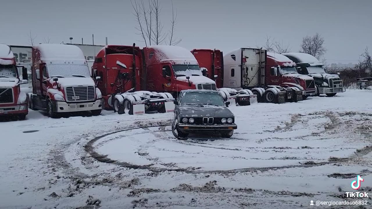 BMW e28 Drifting