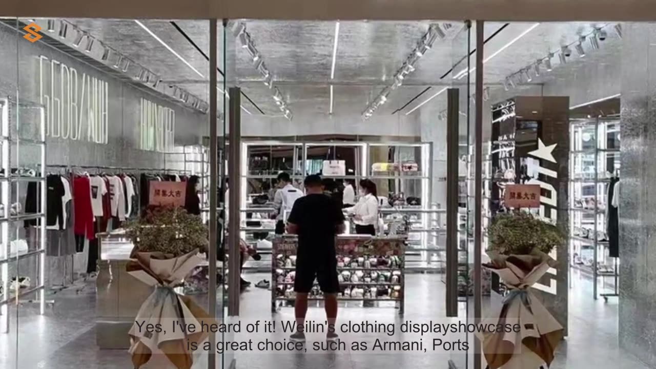 This shop was build by for GOOSE at Wuhan International Plaza