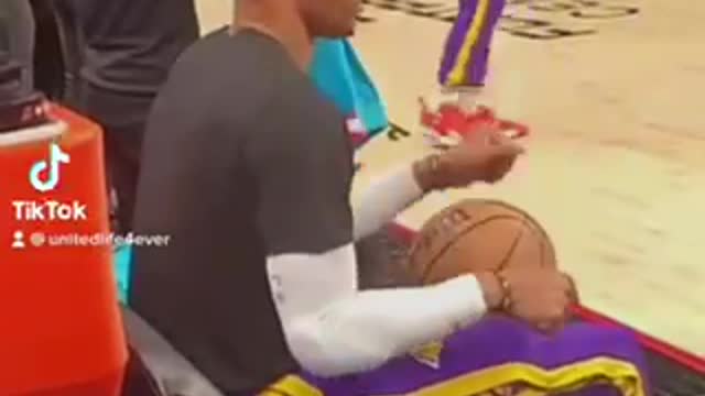 Russell Westbrook pre game routine dance