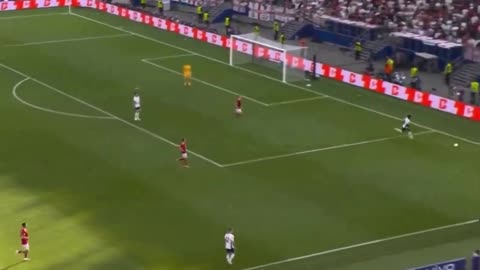 England fans not happy after seeing what Declan Rice did in the second half