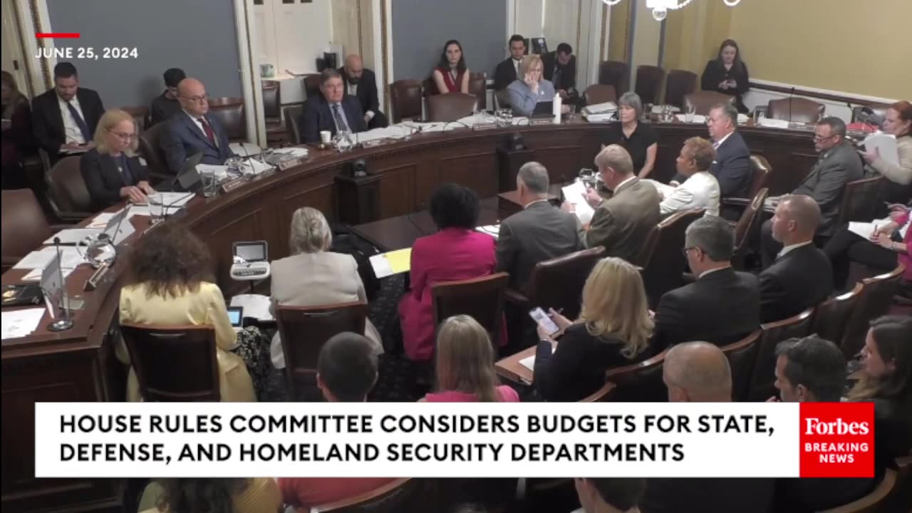 Lauren Underwood Touts Employee-Centric Provisions In Homeland Security Budget