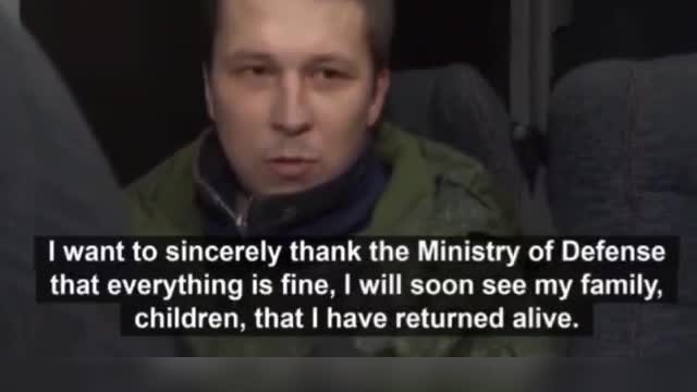 Russian troops, released from captivity, share HEARTWARMING emotions
