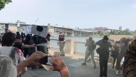 Aug 6 2017 Portland 1.4 Antifa use pepper spray and skateboard vs Patriot Prayer