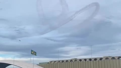 Liberdade é Tudo Para Todos...