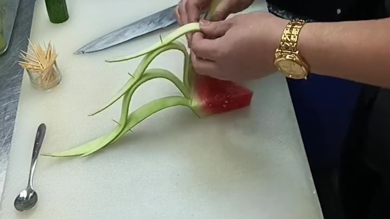 Fruit cutting