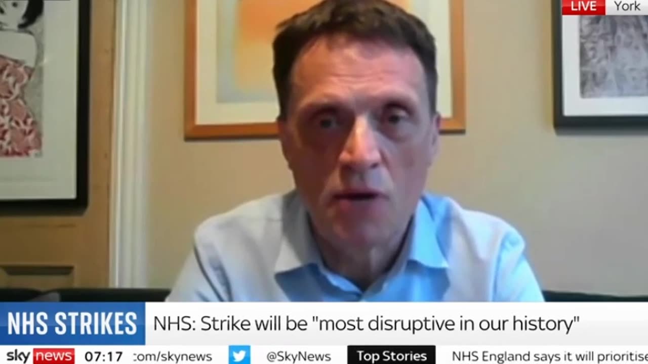 Junior doctors strike will have 'catastrophic impact' on NHS waiting lists, says NHS chief