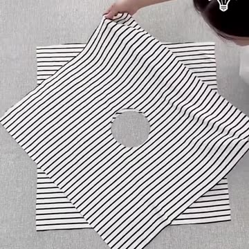 Turning an old t-shirt into a skirt🧵