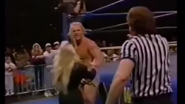 Bobby Eaton vs Steve Austin best fighting