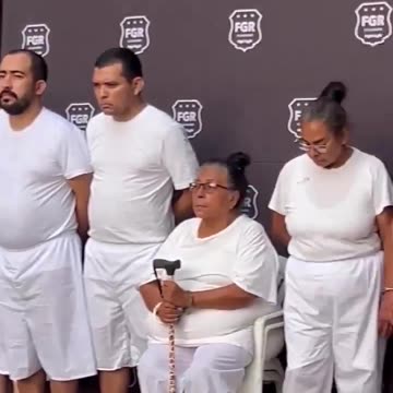 Bukele cleaning out bankers and other corruption