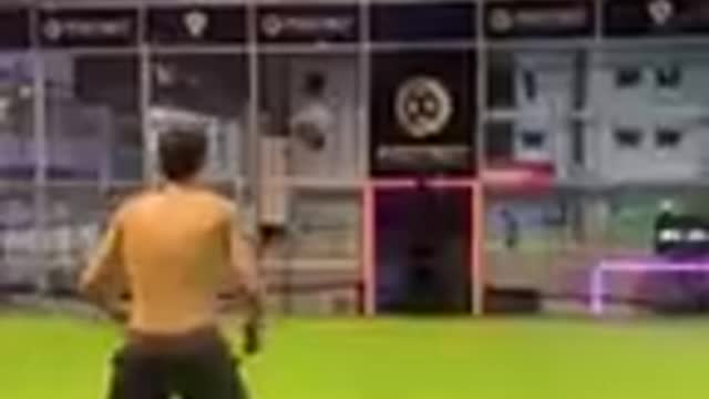 This one touch challenge at 100kmh 😳