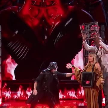 Simon Can’t Watch! 😱 #shorts