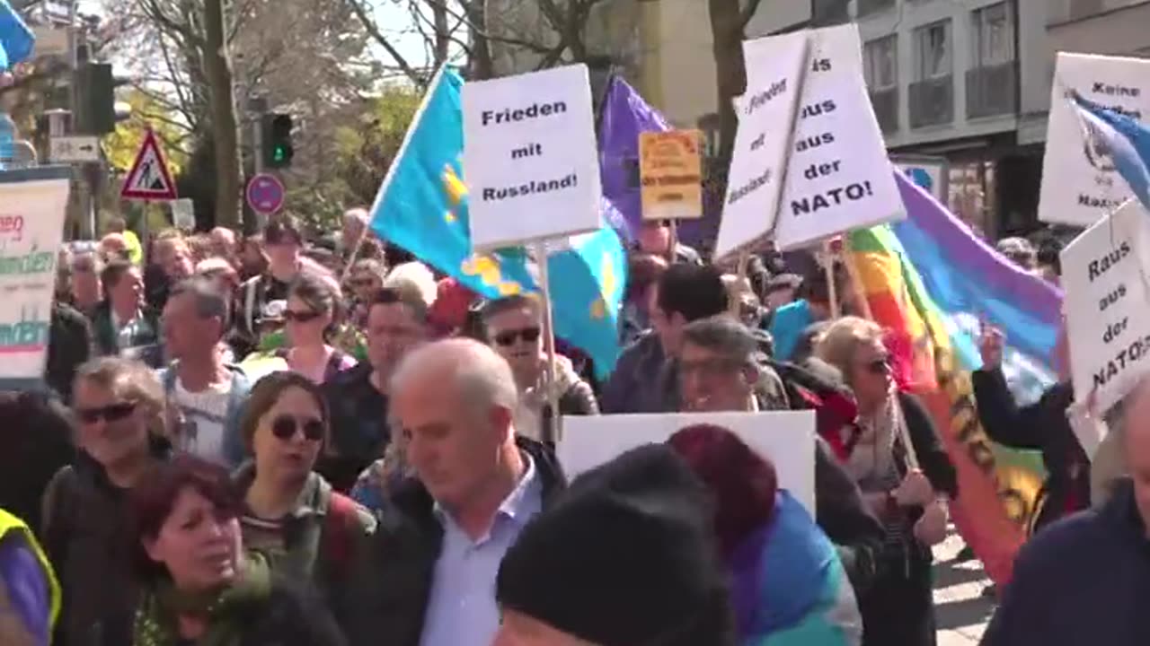 Germans rally protesting against supply of weapons to Ukraine