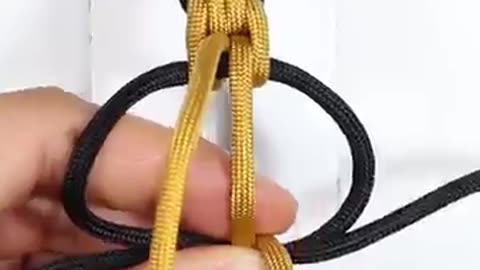 How to make a Paracord Bracelet