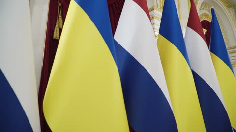 Зеленський зустрівся з прем'єром Нідерландів Рютте