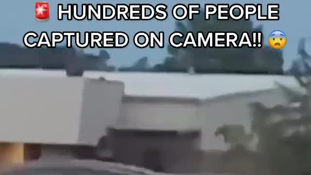MotherShip Captured On Camera Stops An Entire Highway