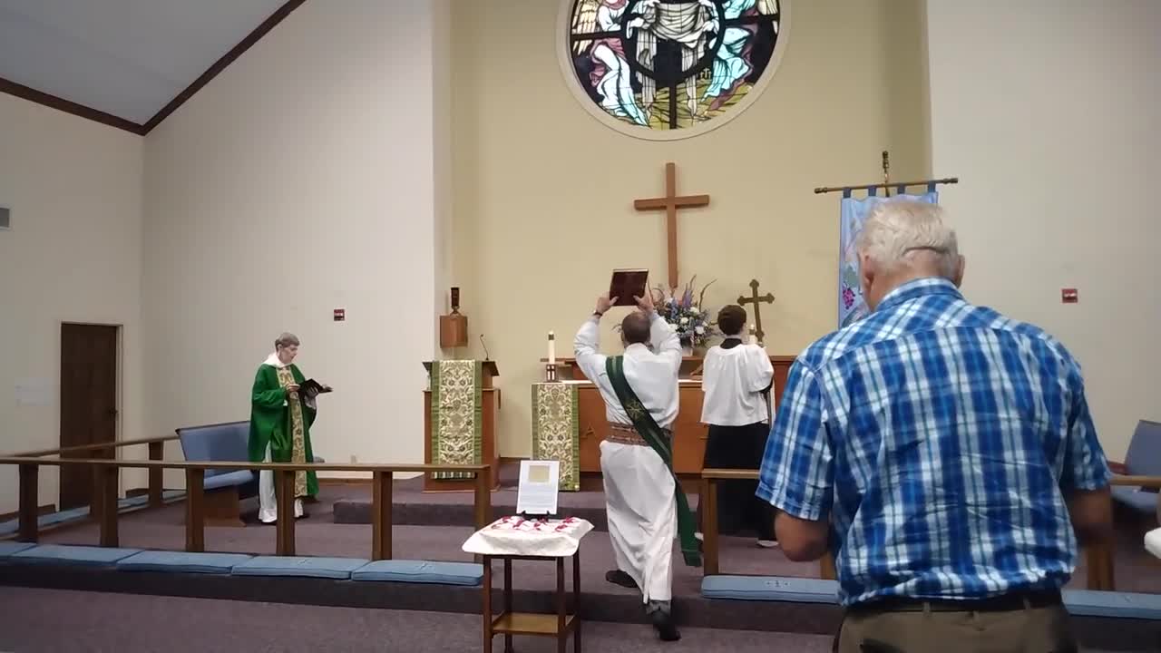 Gospel Reading At St. Matthew's Episcopal Church