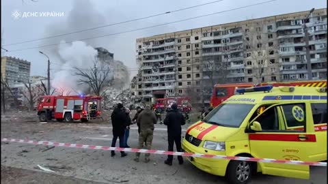 Video from Dnipropetrovsk Ukrainian missile hit an apartment building