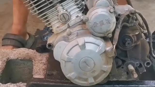 The whole process of motorcycle main and auxiliary shaft replacement