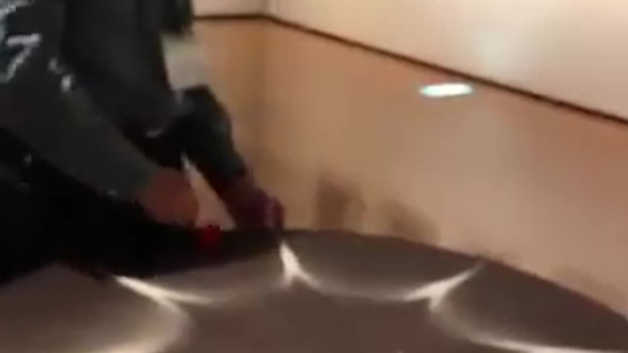 Vibration, frequency.