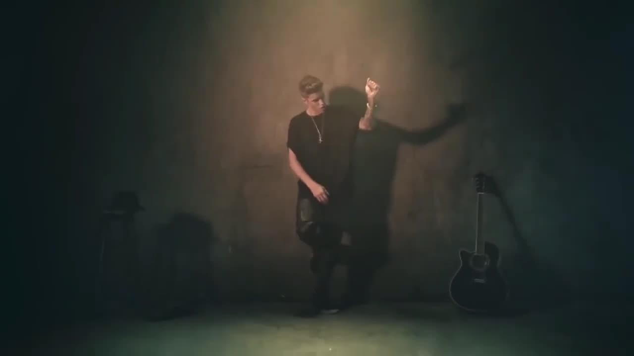 JUSTIEN BIEBER SONG ||LIVE CONSERT