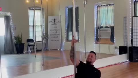 New trick I learned while trying pole fitness. What you guys think