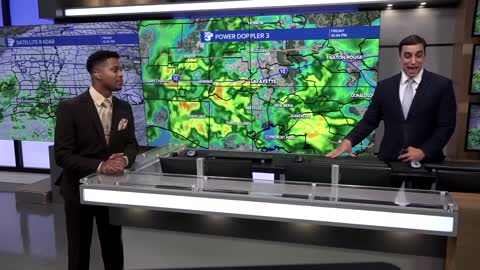 Bradley's Weather Forecast Part 1 10pm 11-25-22