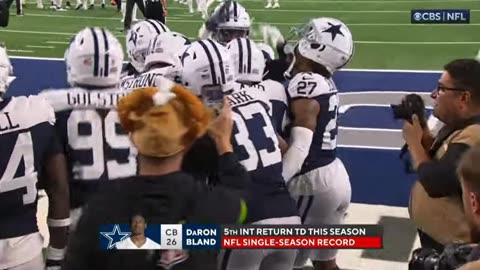 Dallas Cowboys' Daron Bland Sets New NFL Pick 6 Record During Thanksgiving Game Against Commanders