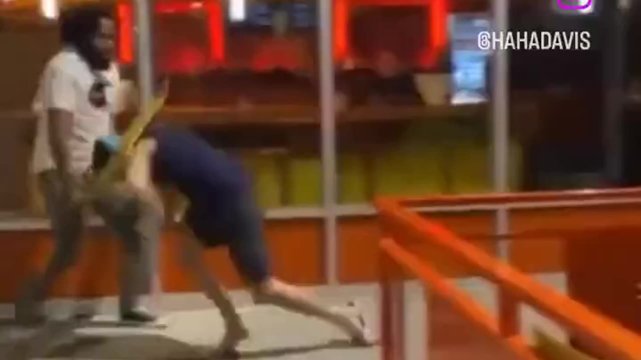 Using The Chair Like WWE