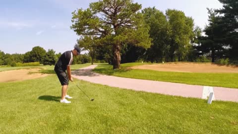 Golfer has counterproductive swings