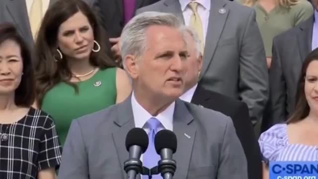 Kevin McCarthy: “Pelosi thinks the storm is coming.”