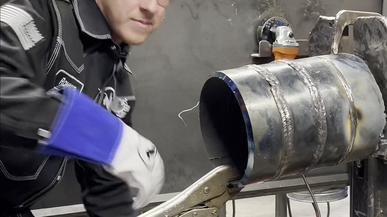 Don’t have an arm pad? No problem! #tipoftheday #tip #welder #welding