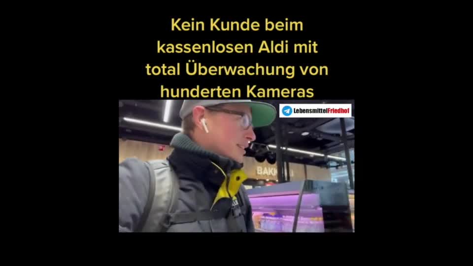 Utrecht, Niederlande - Keine Kunden bei Neu eröffneten ALDI