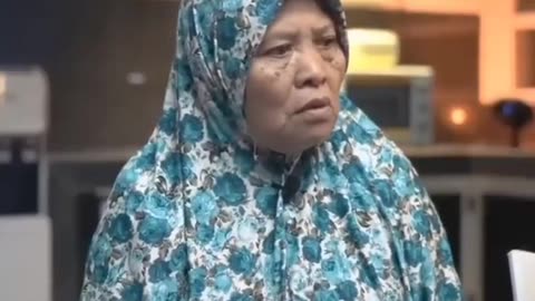 Ibu mertua kaget