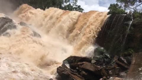 Streaming Waterfalls