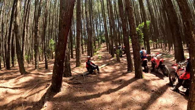 TRILHA DE MOTO LAPA-PR/ DIRTBIKE TRAIL IN SOUTH BRAZIL