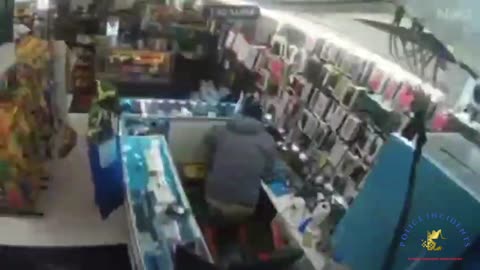 New Orleans Store Clerk Shoots 2 Armed Robbers