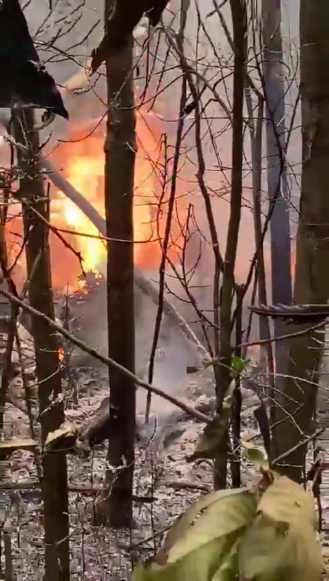 Avião de pequeno porte cai próximo a Rio Branco e mata 12 pessoas