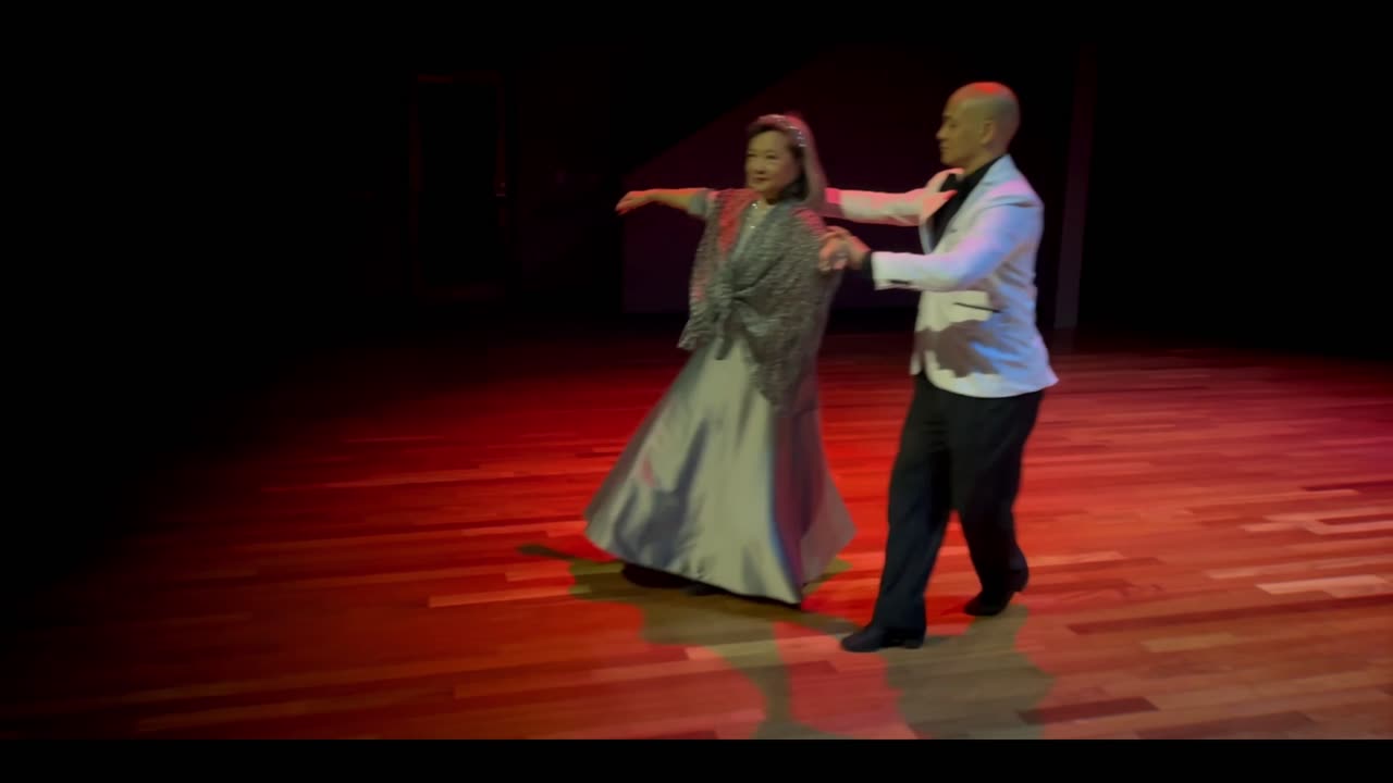 Peggy Wong & Kacey Bicking - "Shall we Dance"