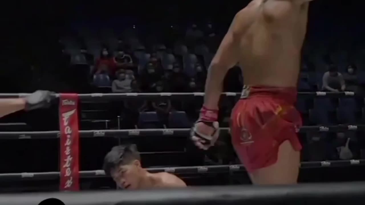 Muay Thai Fighter got power in their hits