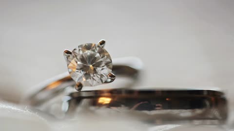 Find Your Dream Wedding Ring in Phoenix