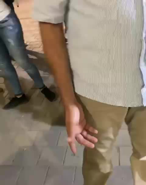 ¡Indignante! Mujer denuncia acoso sexual en baño de centro comercial