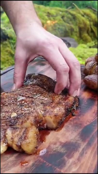 Primitive Cooking // Survival skills primitive cooking octopus // Cooking in nature