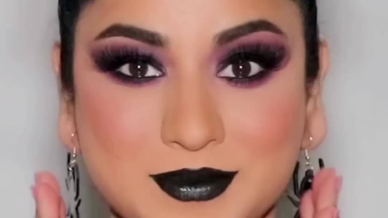 Halloween Makeup Hack 2023 👹💋💅