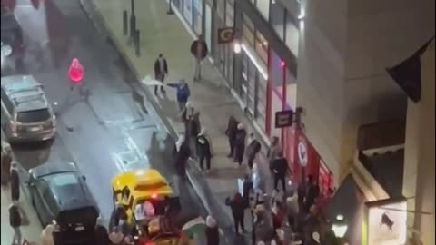 Israeli Jewish owned Restaurant under attack in NY