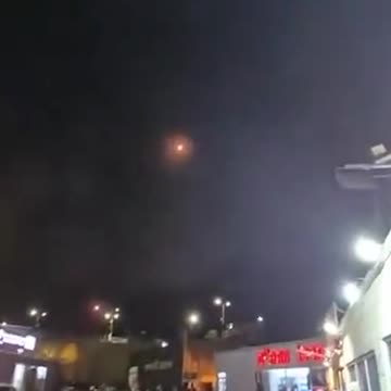 Israeli citizens flee to bunkers as sirens blare out amid Iran attack