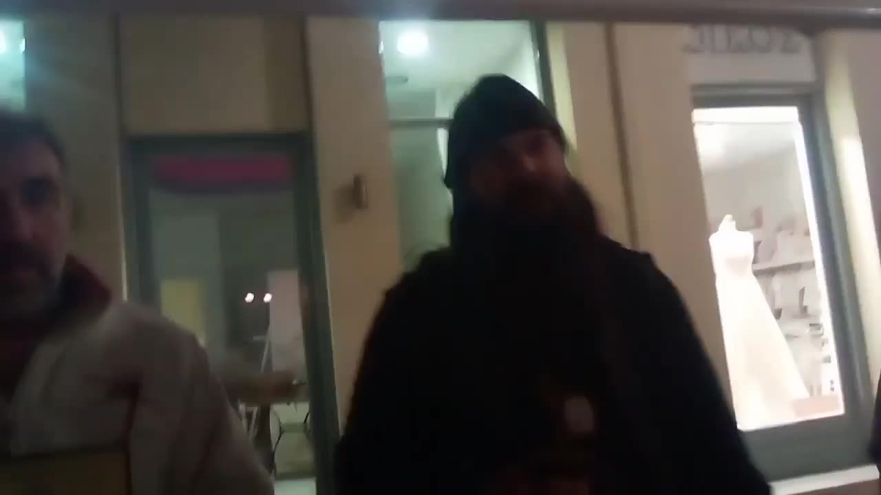 ΑΥΤΟΙ ΕΊΝΑΙ ΟΙ ΝΕΟΕΛΛΗΝΕΣ ....