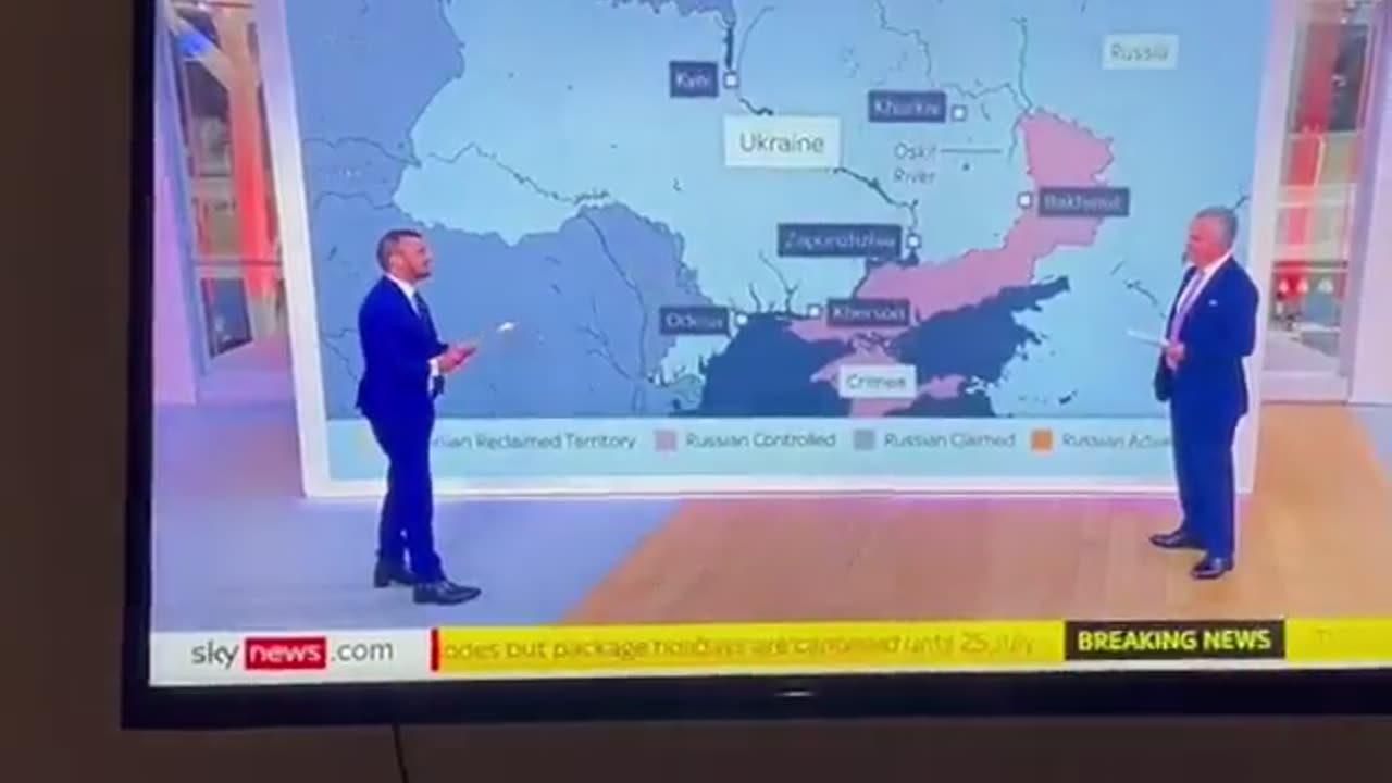 [UKRAINE] Church "BOMBED" but Rubble Seems Very Light