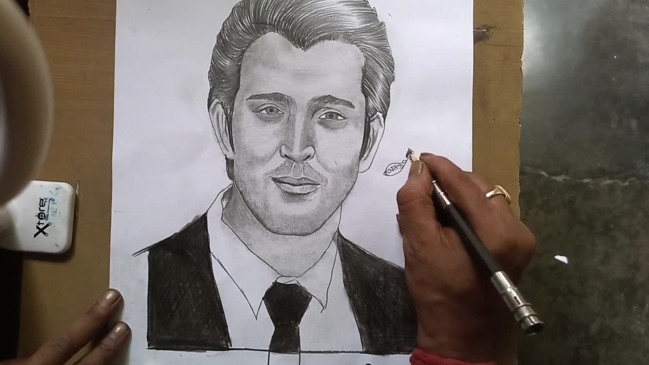 Indian actor Hrithik Roshan drawing