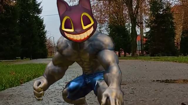 Big HULK Cartoon Cat attacked me in the park #shorts #sirenhead